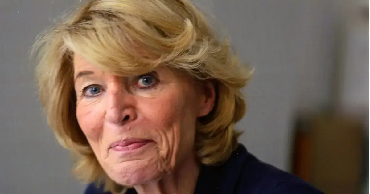 Hannelore Kiethe erhält die Ehrenbürgerwürde der Stadt München für ihr Engagement bei der Münchner Tafel